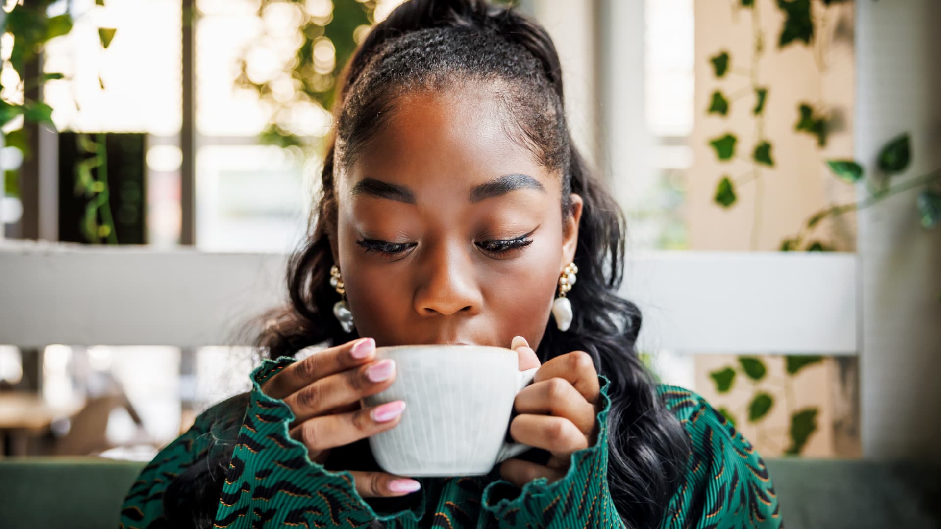 Coffee's Role in Promoting Healthy Aging in Women