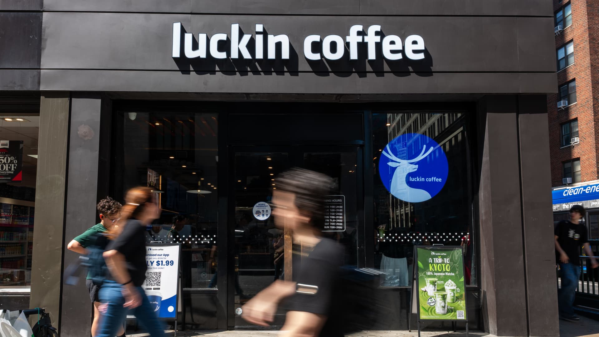 Luckin Coffee's Bold Move to Relist in the U.S. After Scandal