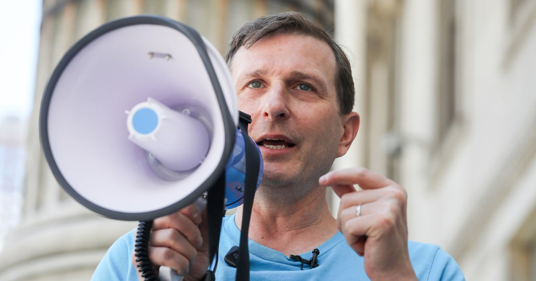 Coffee Shop Rejects Politician Over Pro-Israel Stance