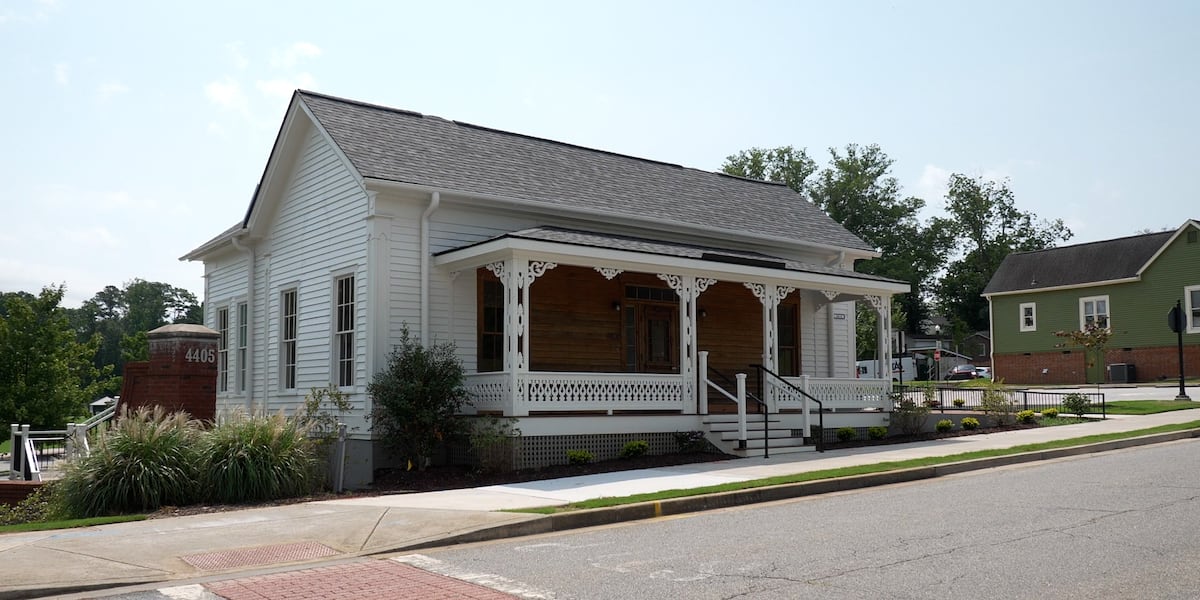 Historic McCray House Transforms into Bizarre Coffee Shop