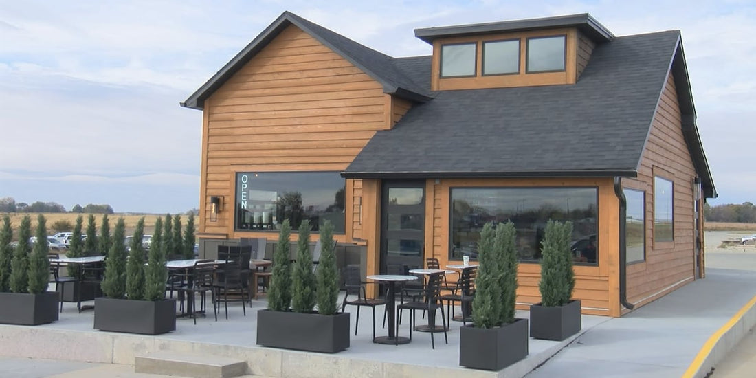 Topog Coffeehouse Expands with New Year-Round Location in Milford