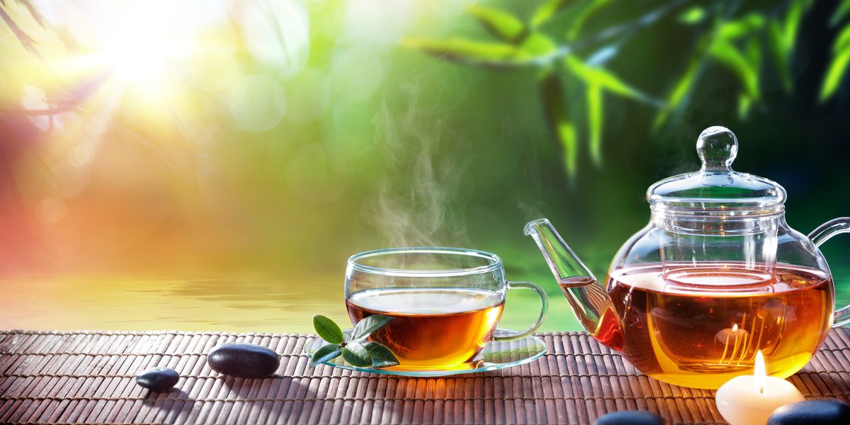 Hot Tea to Cool Down - The Science Behind the Surprising Remedy