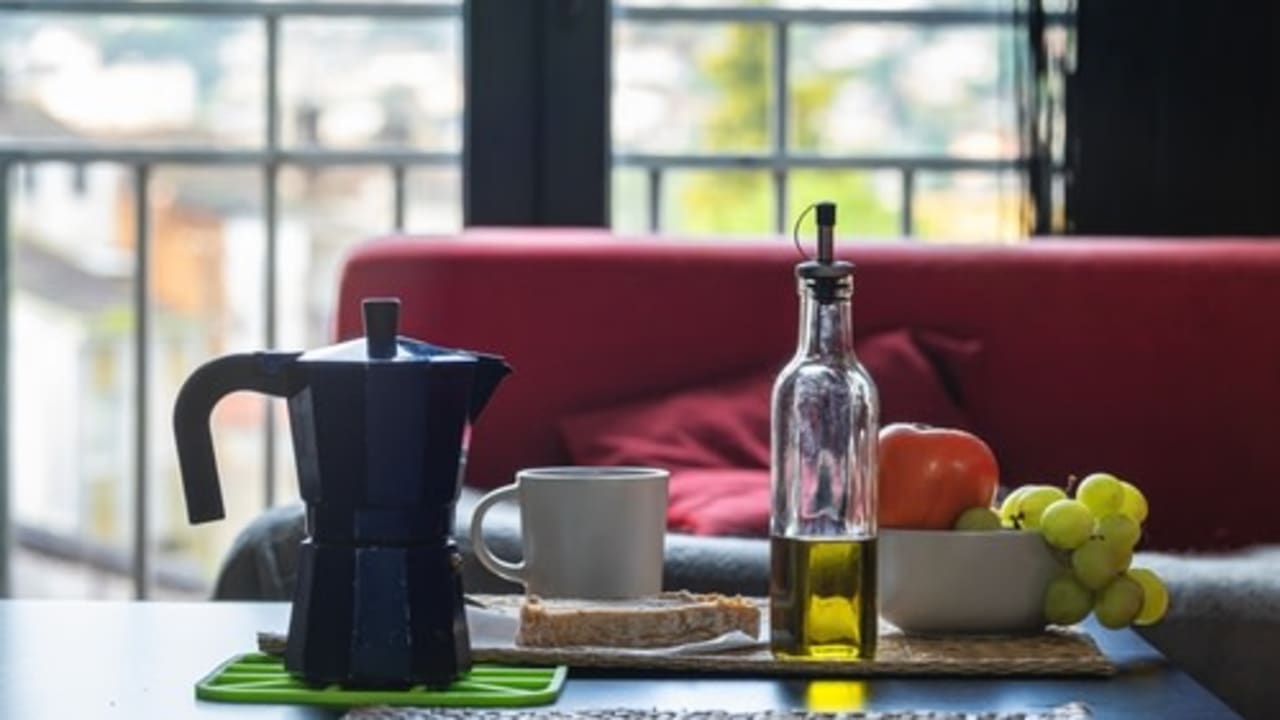Olive Oil in Coffee - Health Trend or Just Hype?