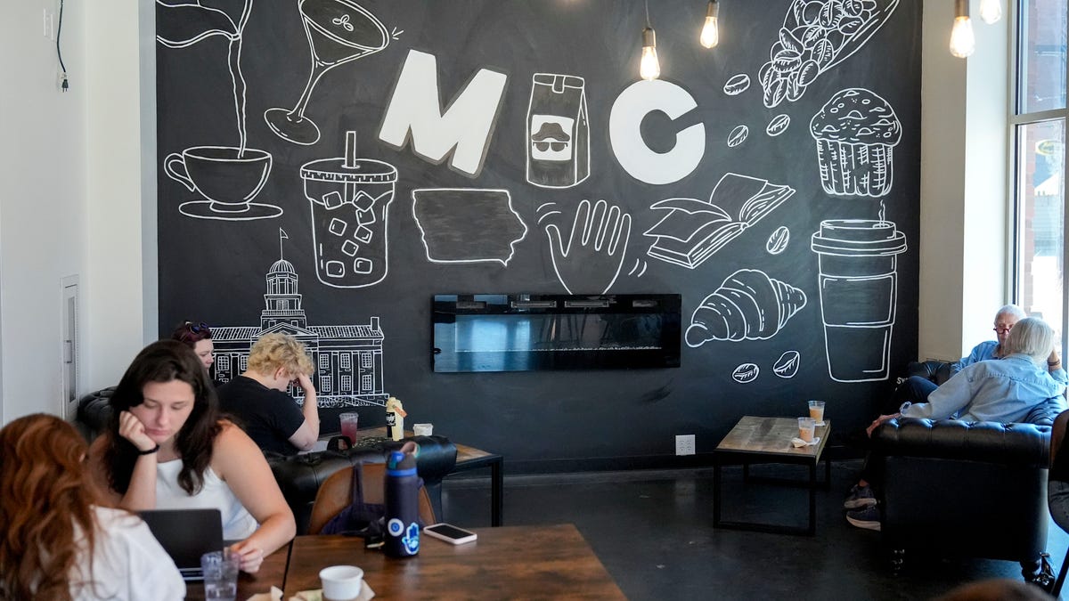 Midnight Coffee Takes Over St. Kilda's Clive Location