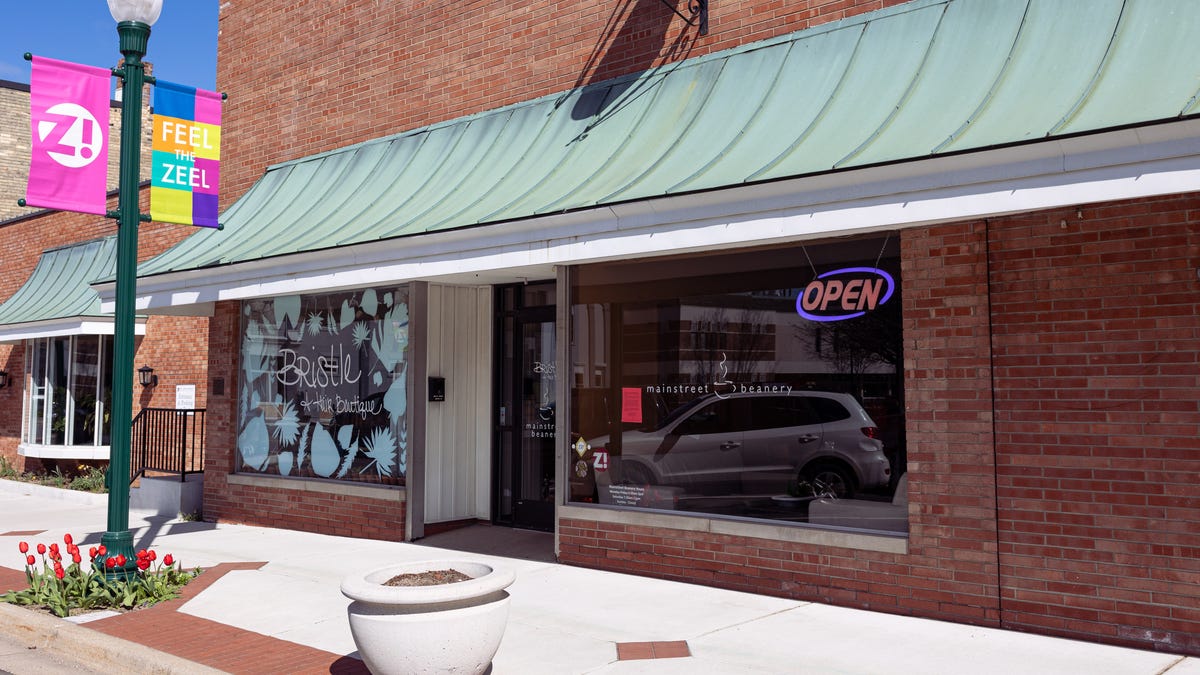 Coffee Shop Mainstreet Beanery to Close After 15 Years in Zeeland