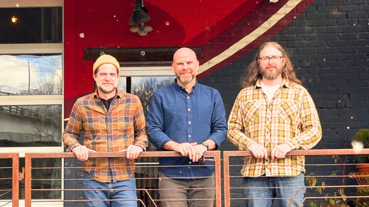 New Music Lounge and Summit Coffee Revive Asheville's River Arts District
