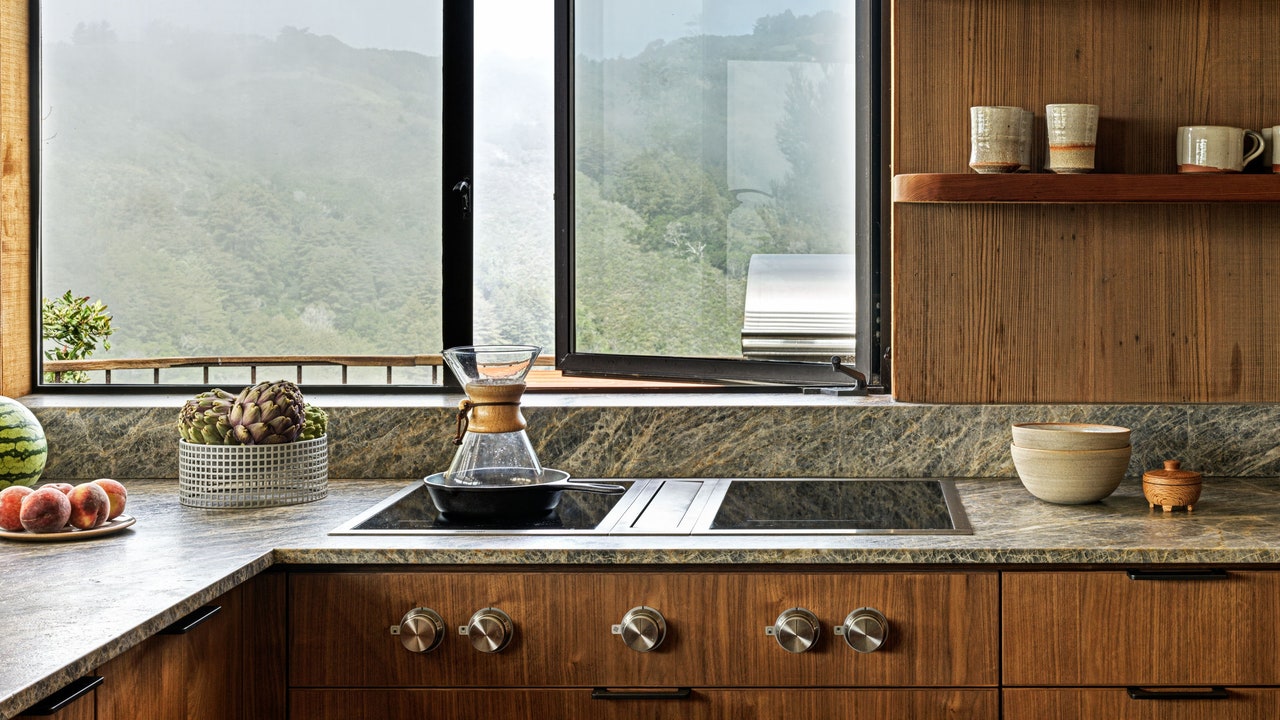 The Ultimate Guide to Stylish and Functional Coffee Makers