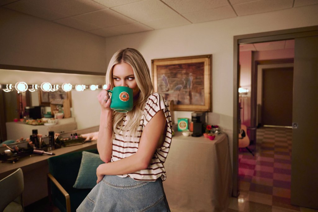 Kelsea Ballerini's Big Year - New Album, The Voice, and Her Own Coffee Blend