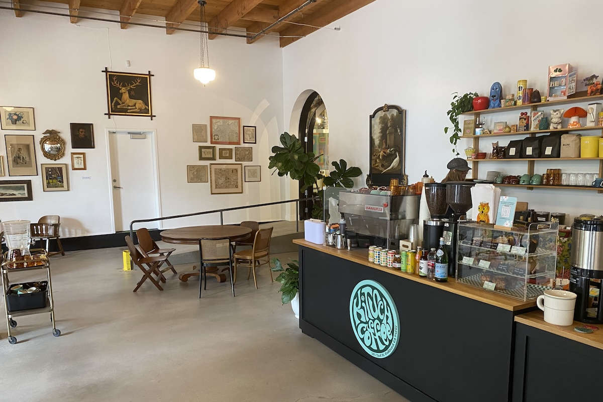Kitsch Coffee - A Vintage Haven for Coffee Lovers in Oakland