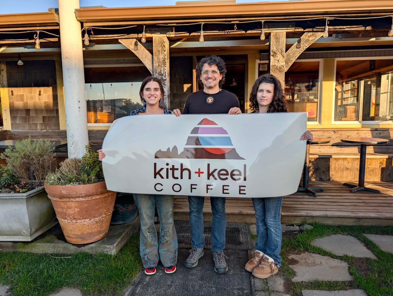 New Coffee Shop Kith + Keel Opens in Cannon Beach, Keeping Local Charm