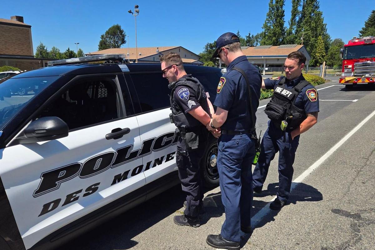 Des Moines, Washington - Fire Department Pranks Police Over Coffee Bill