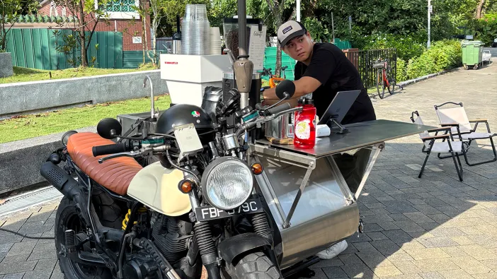 TGIFriday - Coffee Cart on Motorcycle - Introducing the New Calibrate Coffee