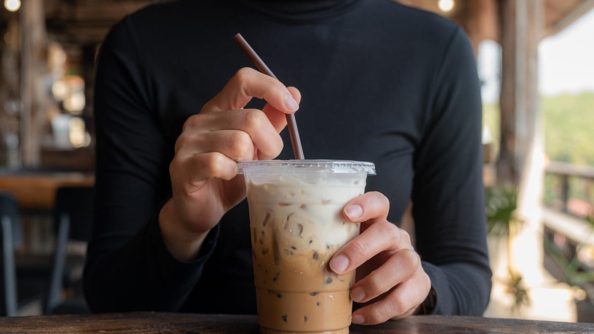 Stay Cool - Coffee and Hydration Myths in Summer Heat
