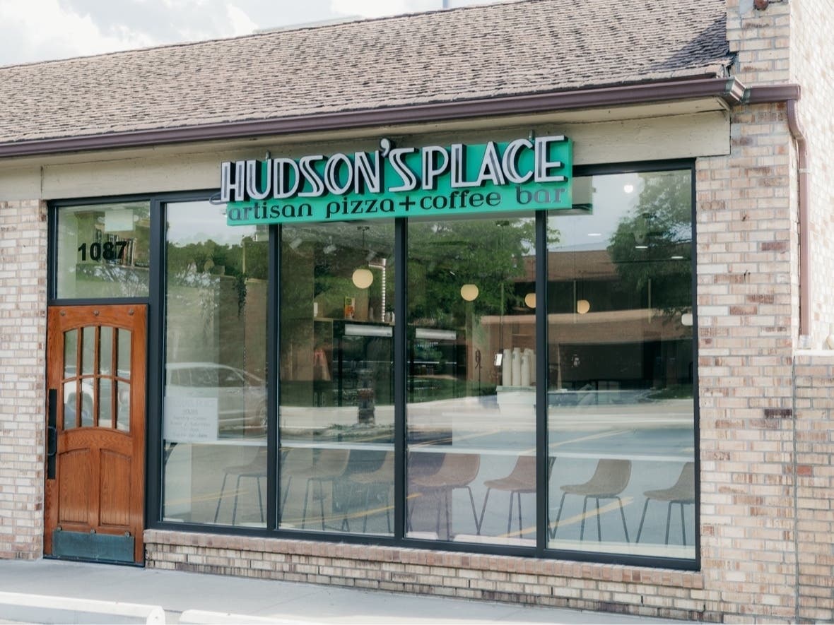 New Pizza and Coffee Bar Opens in Bloomfield Hills