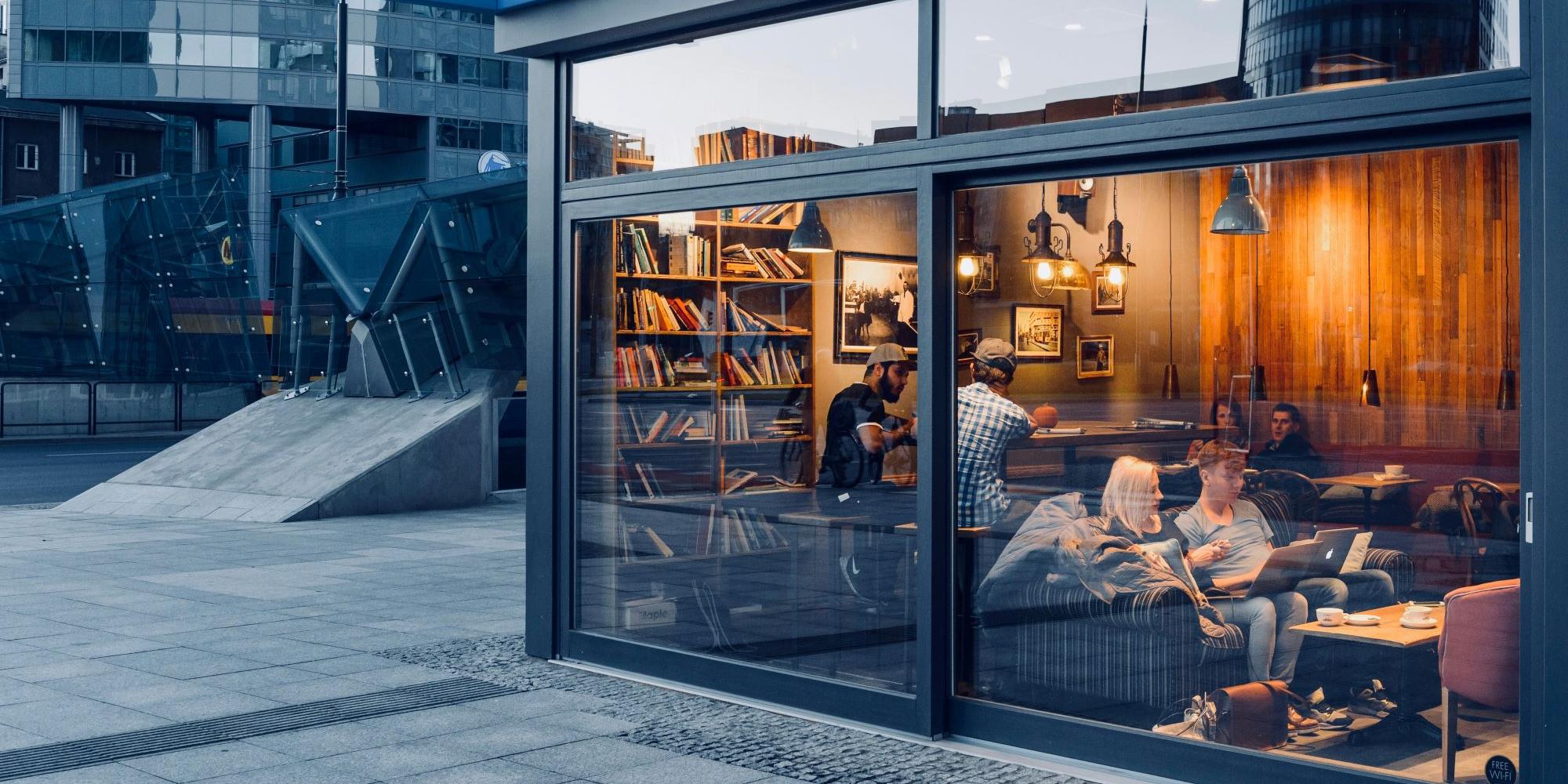 Rethinking Journalism - How to Start and Sustain Your Own Media Outlet