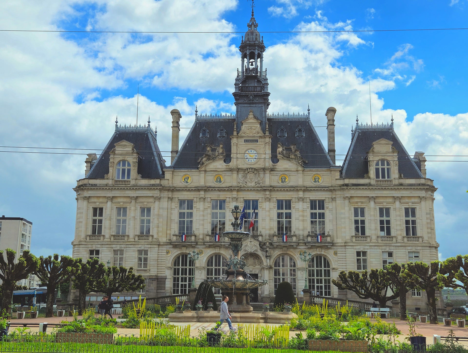 Limoges - From Porcelain to Premier Coffee Culture