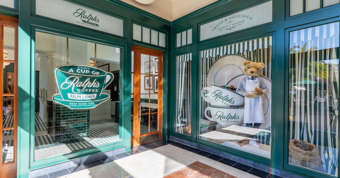 Ralph's Coffee Opens in Newport Beach, Drawing Huge Crowds