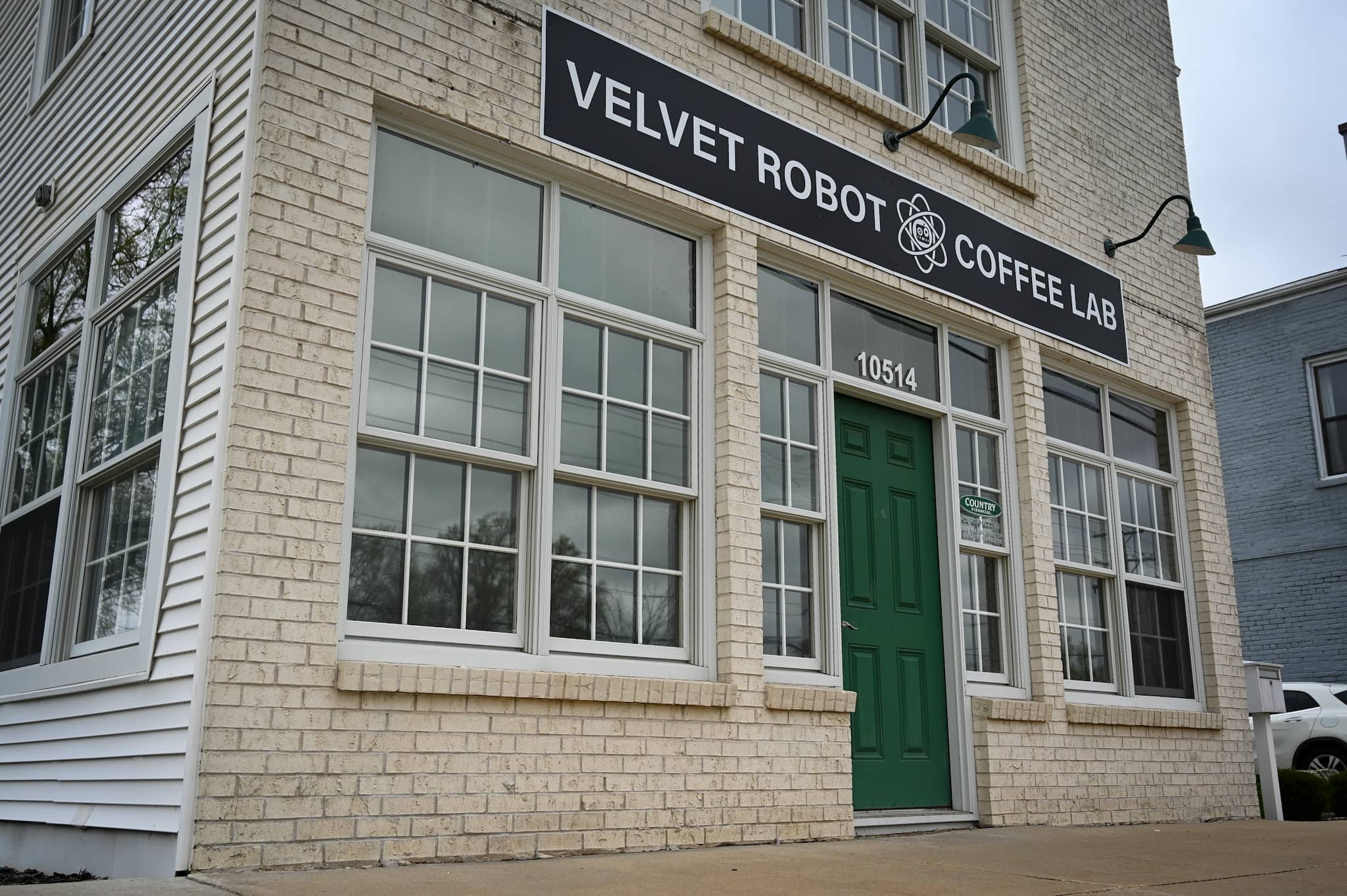 Velvet Robot Coffee Lab to Close Roscoe Location After One Year